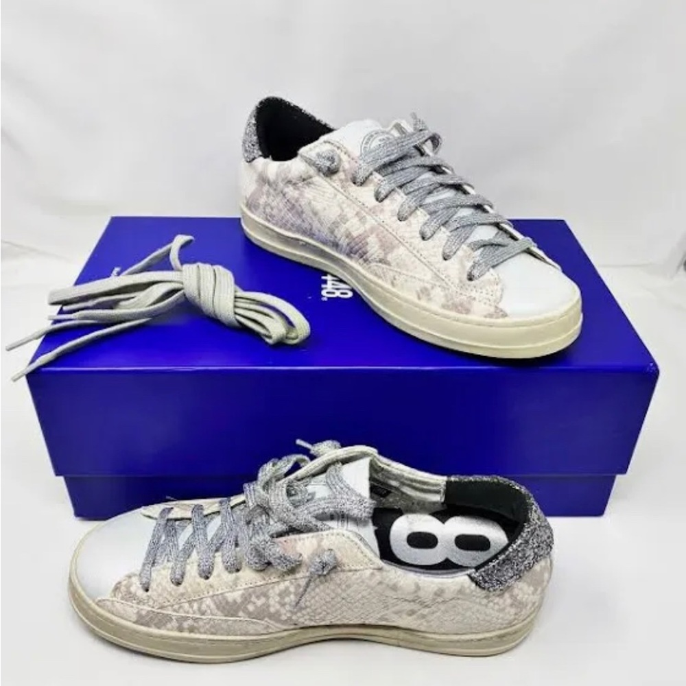 P448 Lace up glitter lavender snakeskin low top sneakers